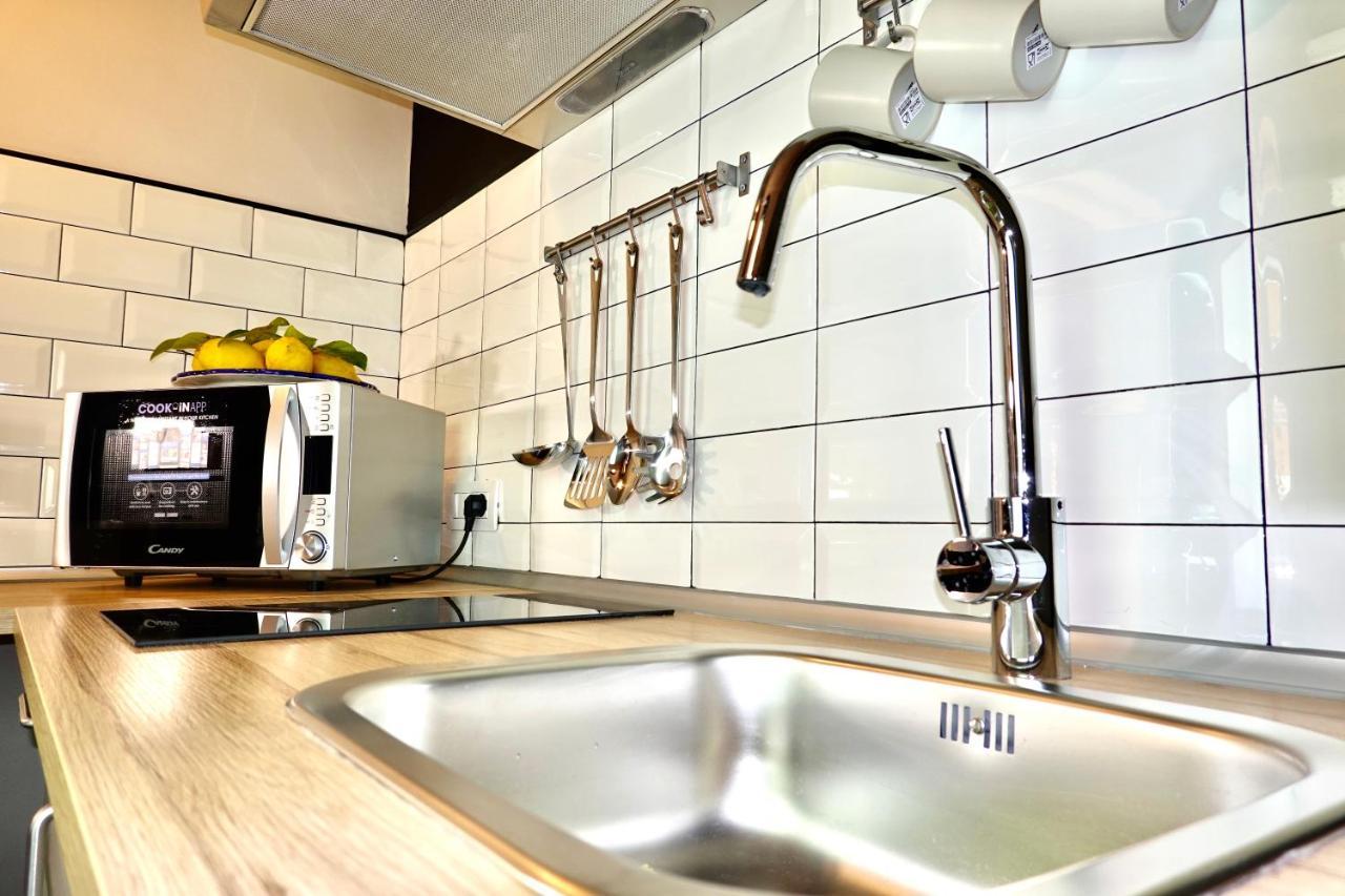 Linea1 Loft Appartement Napels Buitenkant foto